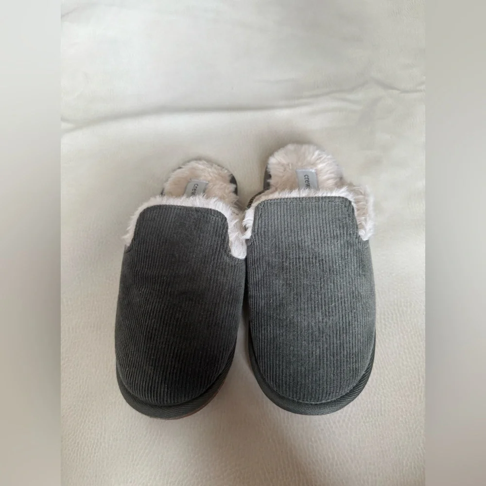 J. Crew crewcuts boy corduroy Slippers